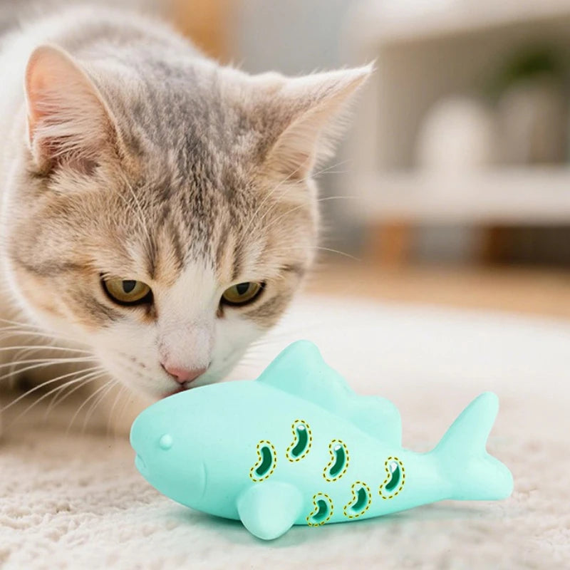 Interactive Cat Chew Toy – Fish Shape Treat Dispenser & Teeth Cleaning Toy for Kittens & Cats