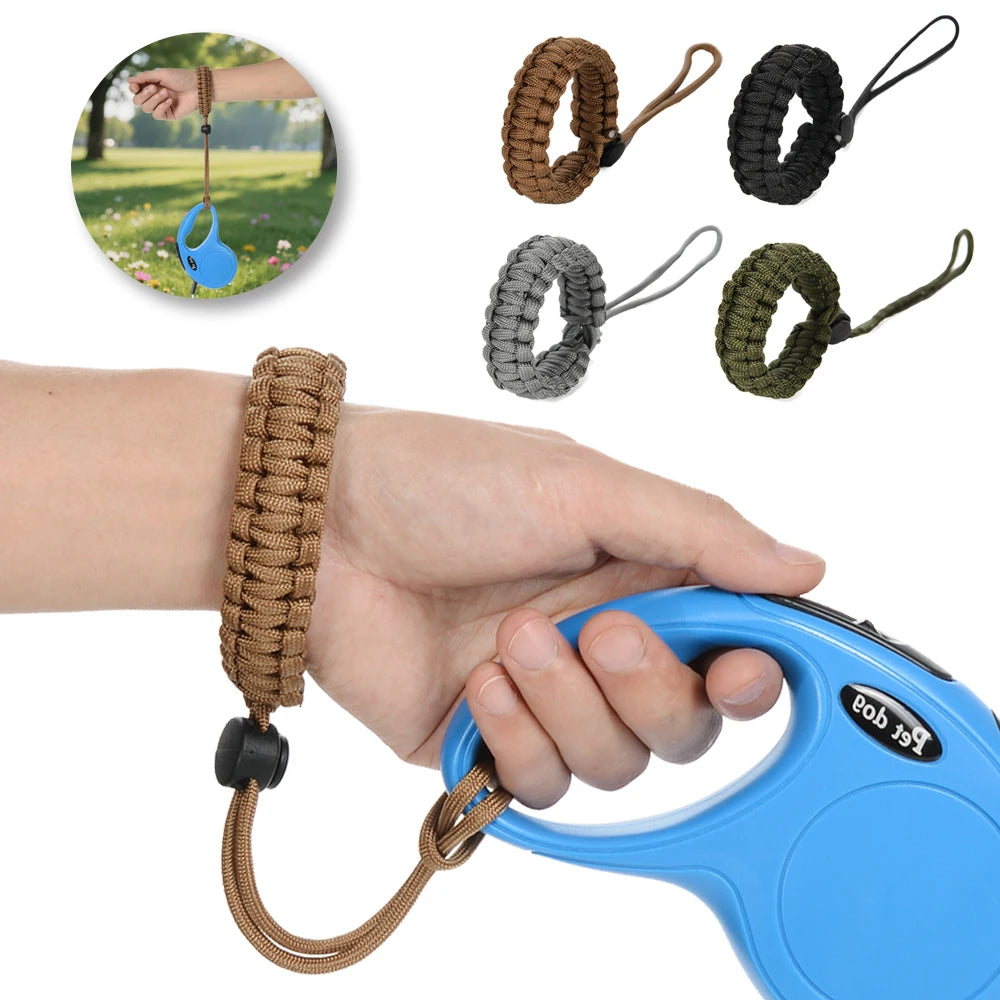 Hands-Free Dog Leash Wrist Strap – Adjustable Anti-Drop Safety Band for Small Dogs