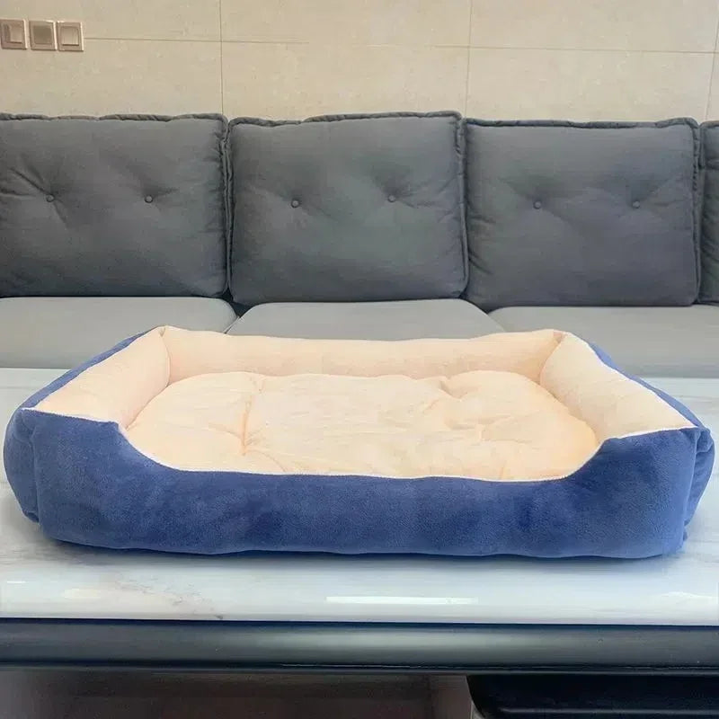 Calming Plush Pet Bed – Deep Sleep Comfort for Dogs & Cats