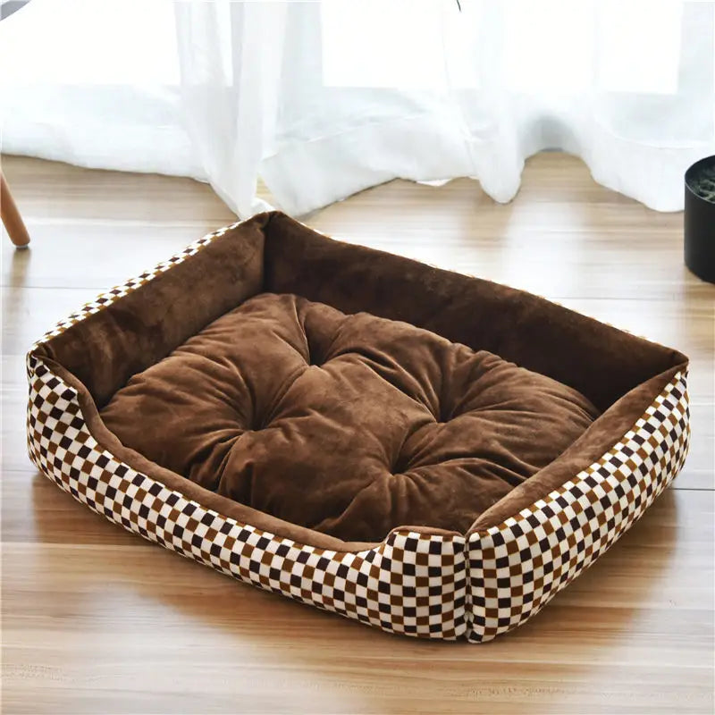 Calming Plush Pet Bed – Deep Sleep Comfort for Dogs & Cats